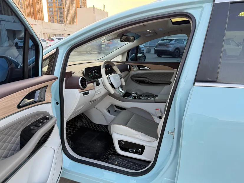 FORTHING Yacht 2022 1.5T DCT Chasing Wind Edition — миниатюра 25