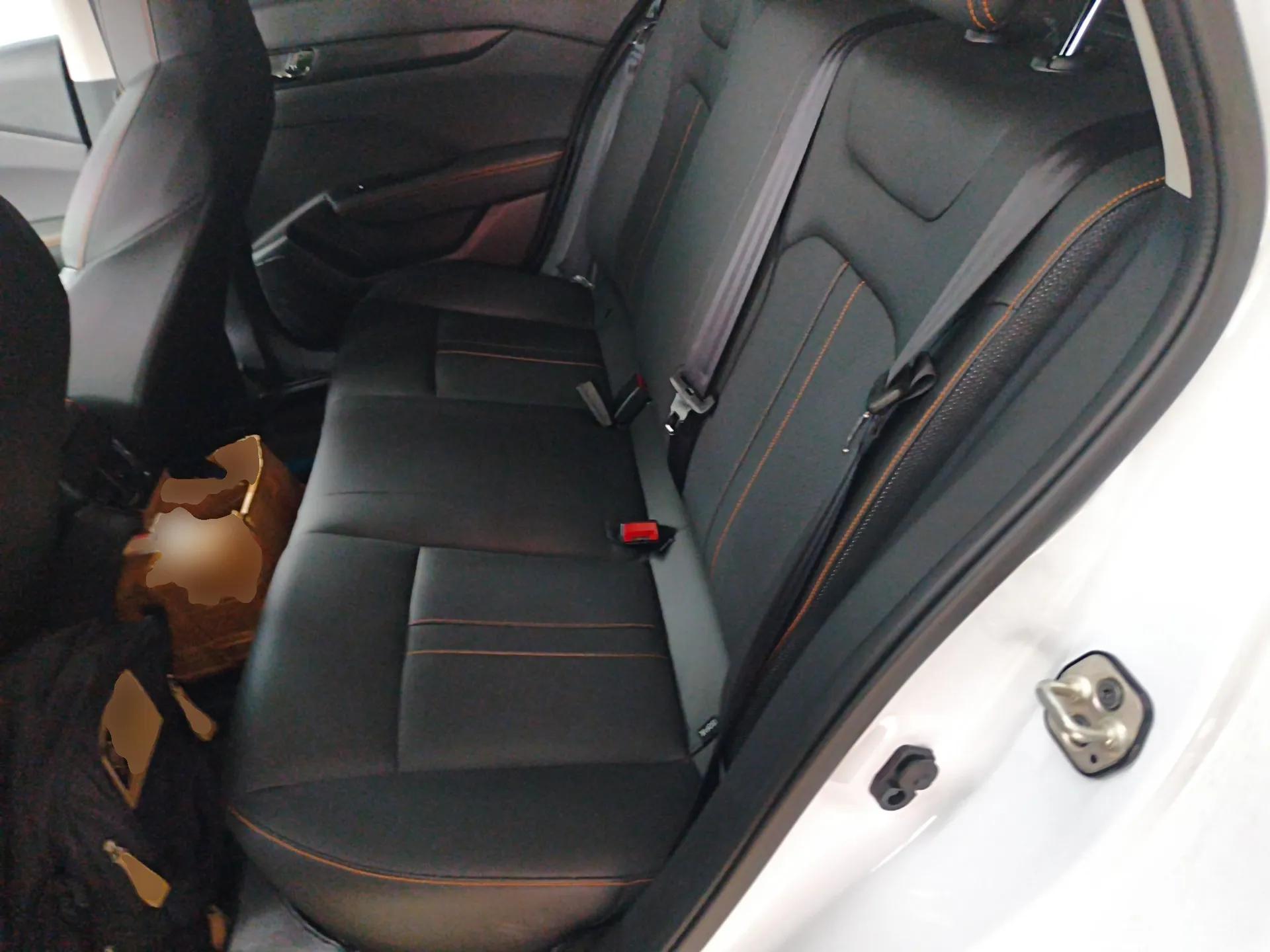 Dongfeng Aeolus Yixuan 2025 1.5L Automatic Luxury Version — миниатюра 20