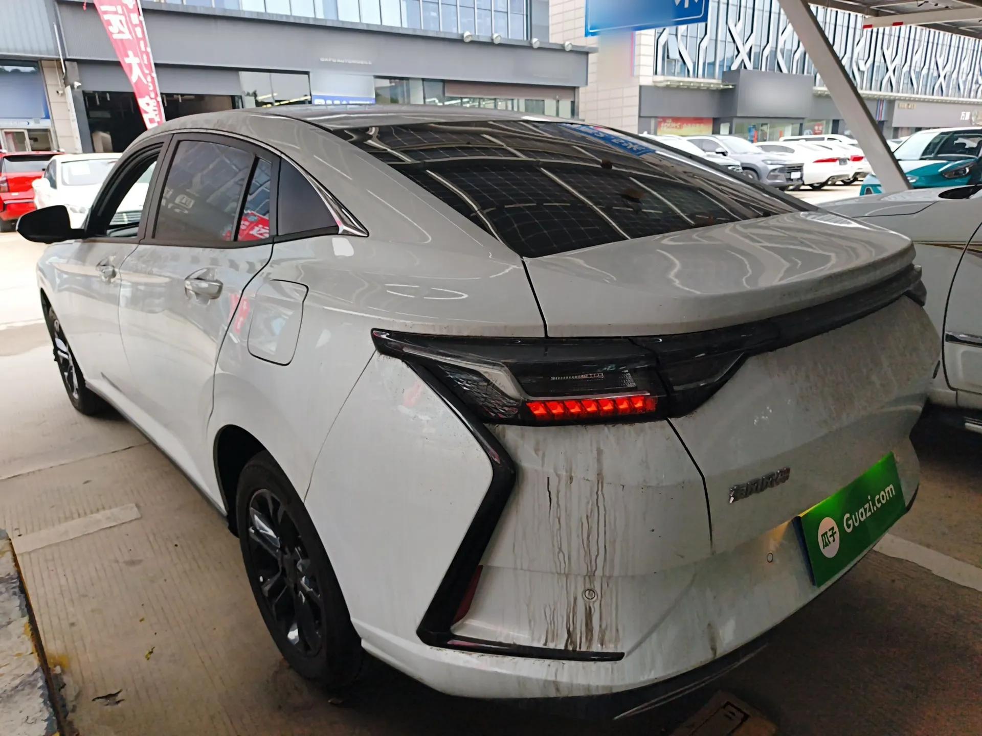 Dongfeng Aeolus Yixuan 2025 1.5L Automatic Luxury Version — миниатюра 4