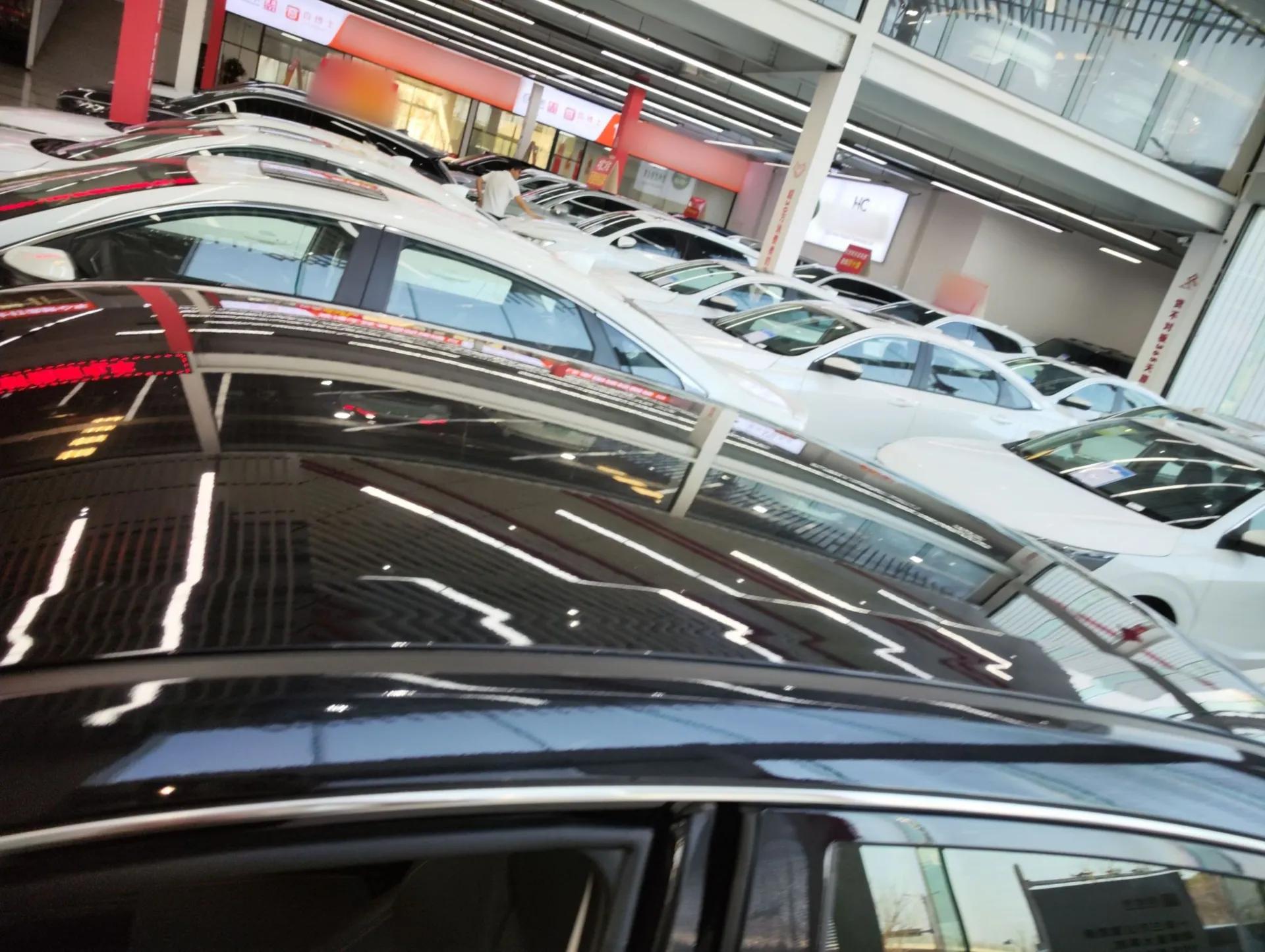 Dongfeng Aeolus Yixuan 2025 1.5L Automatic Luxury Version — миниатюра 11