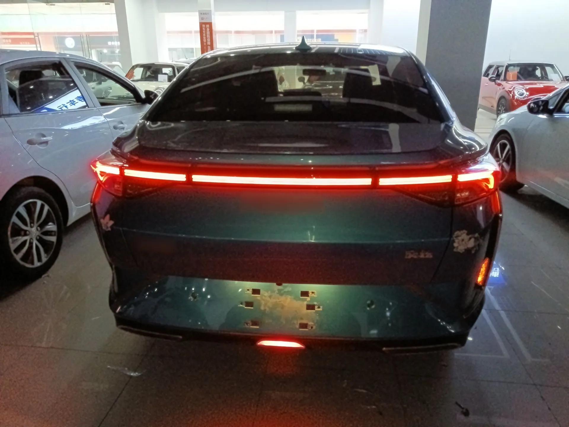 Dongfeng Aeolus Yixuan 2021 230T Automatic Chasing Shadow Edition — миниатюра 5