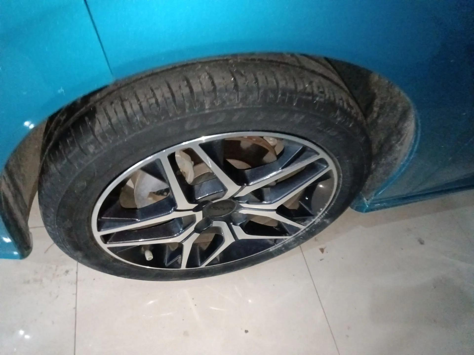 Dongfeng Aeolus Yixuan 2021 230T Automatic Chasing Shadow Edition — миниатюра 8