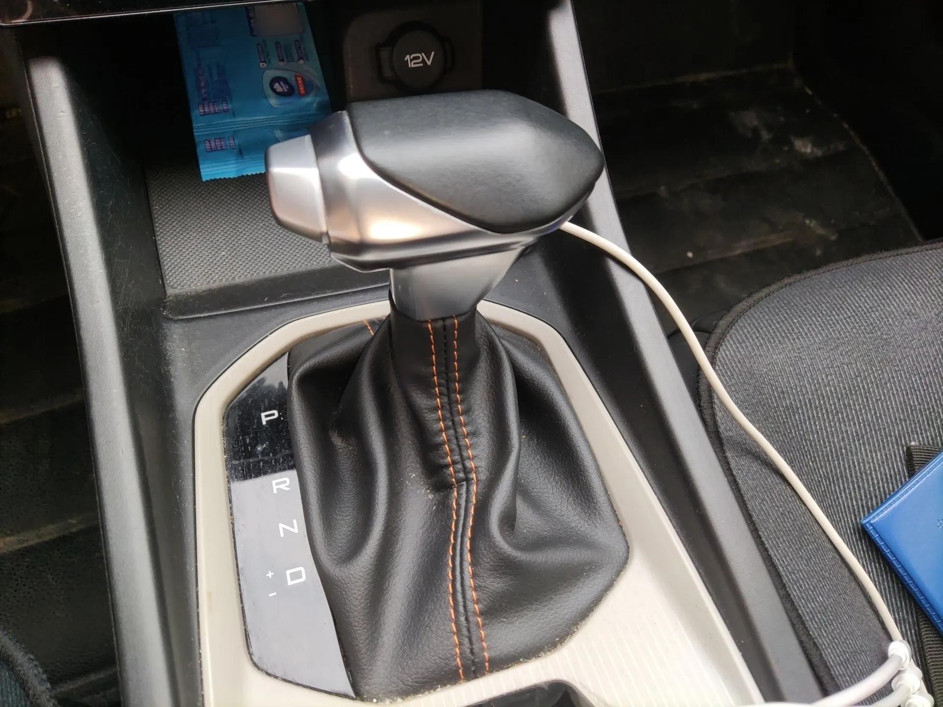 Dongfeng Aeolus Yixuan 2023 1.5L Automatic Glory Edition — миниатюра 13