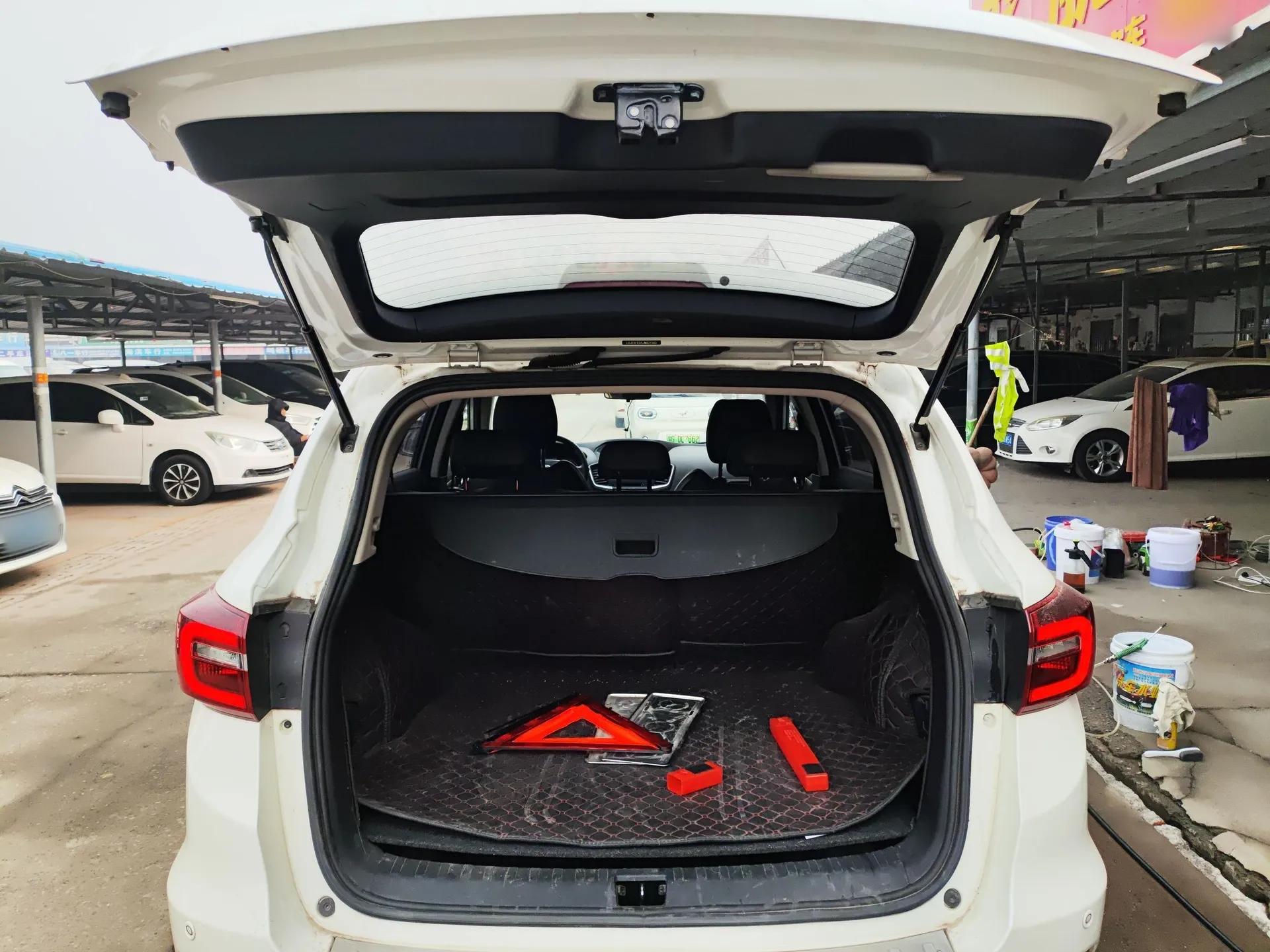 Dongfeng Aeolus AX7 2018 Classic 1.6T Automatic Luxury Model — миниатюра 22