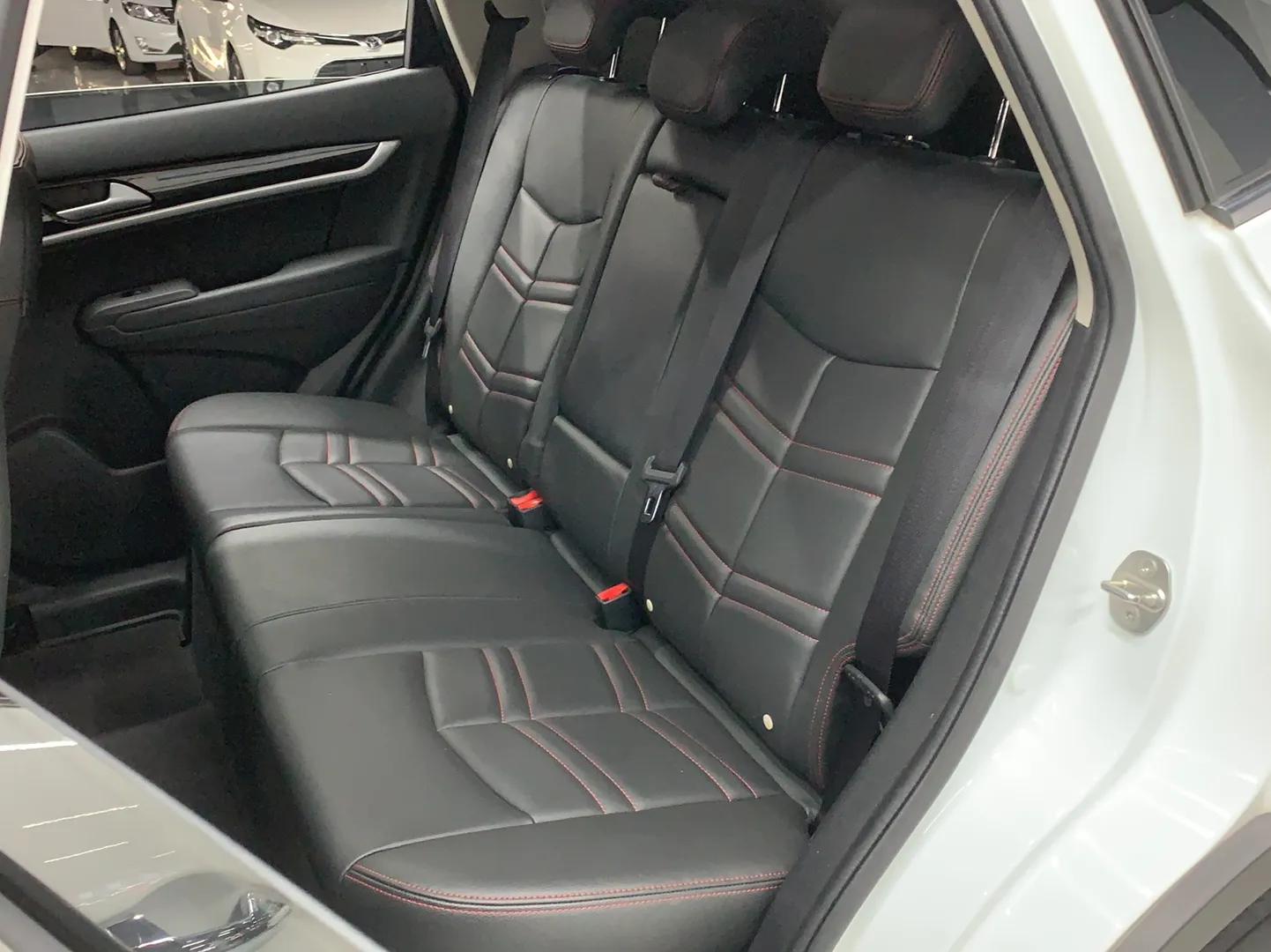 Dongfeng Aeolus AX7 2016 2.0L Automatic Zhiyi Trim — миниатюра 17