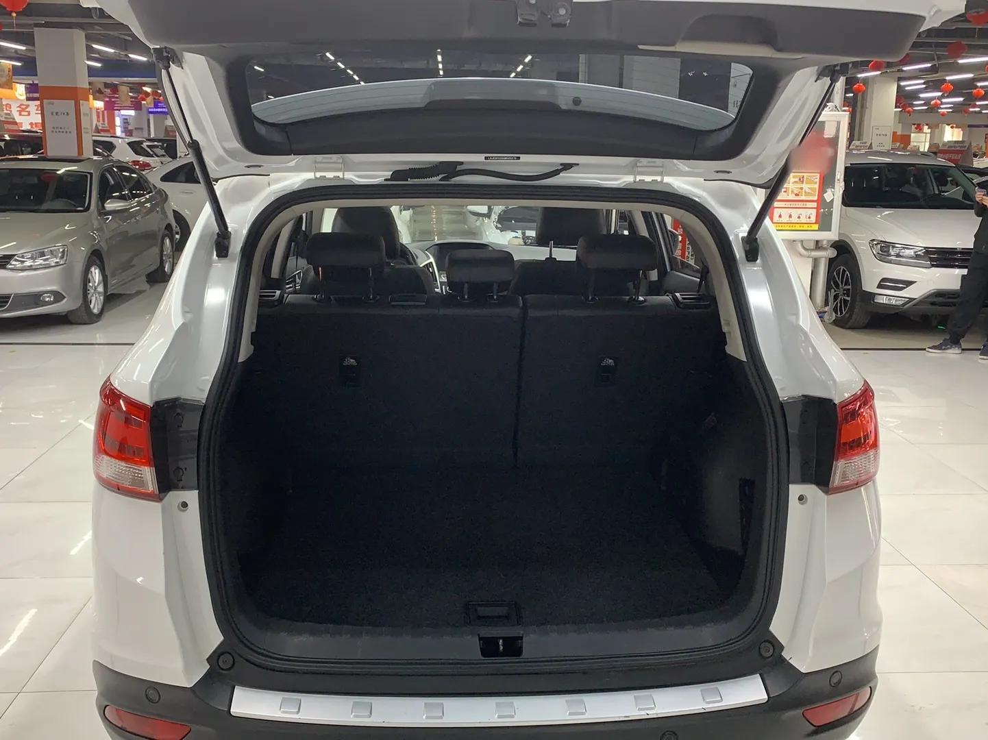 Dongfeng Aeolus AX7 2016 2.0L Automatic Zhiyi Trim — миниатюра 19