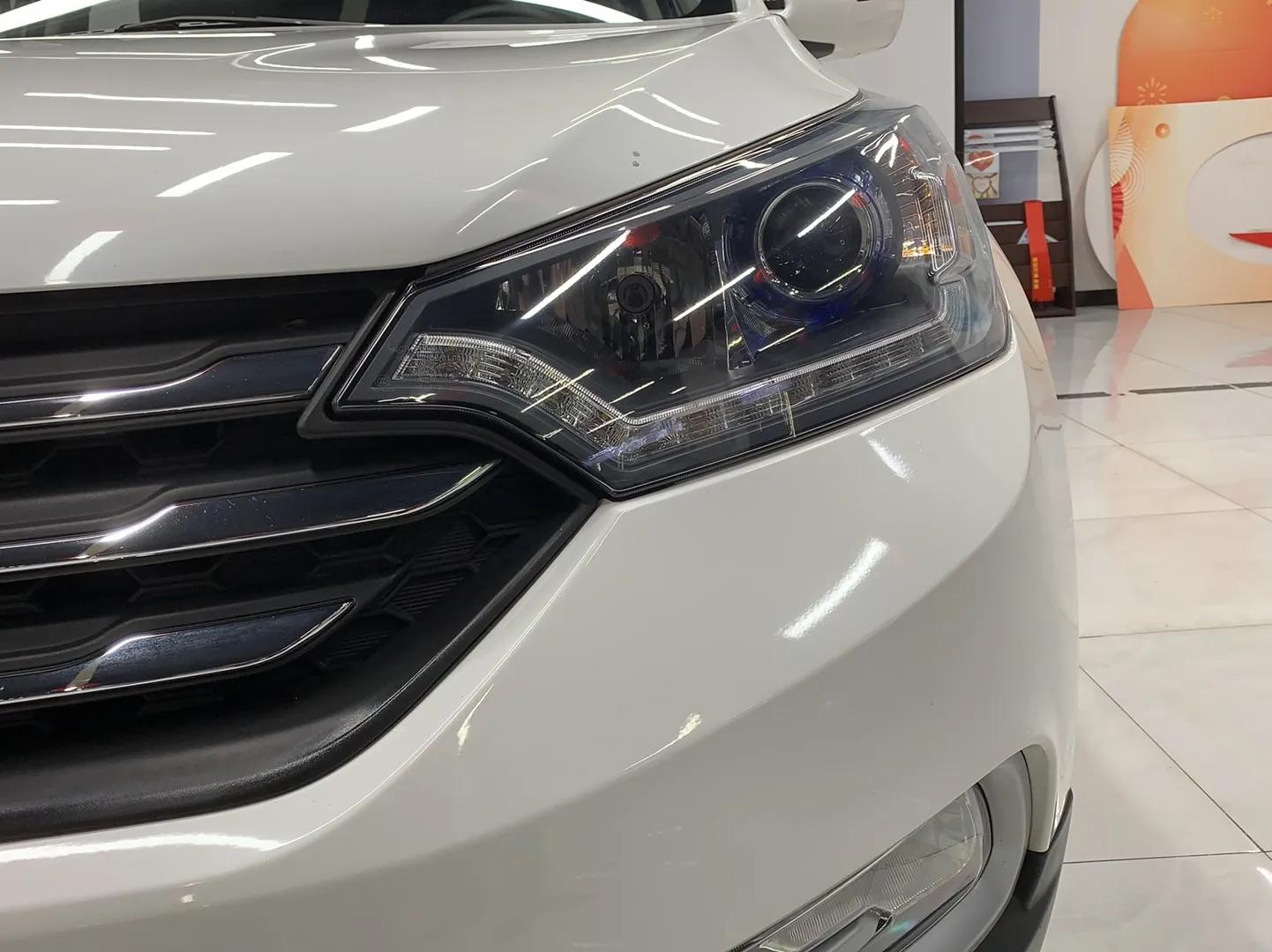 Dongfeng Aeolus AX7 2016 2.0L Automatic Zhiyi Trim — миниатюра 3