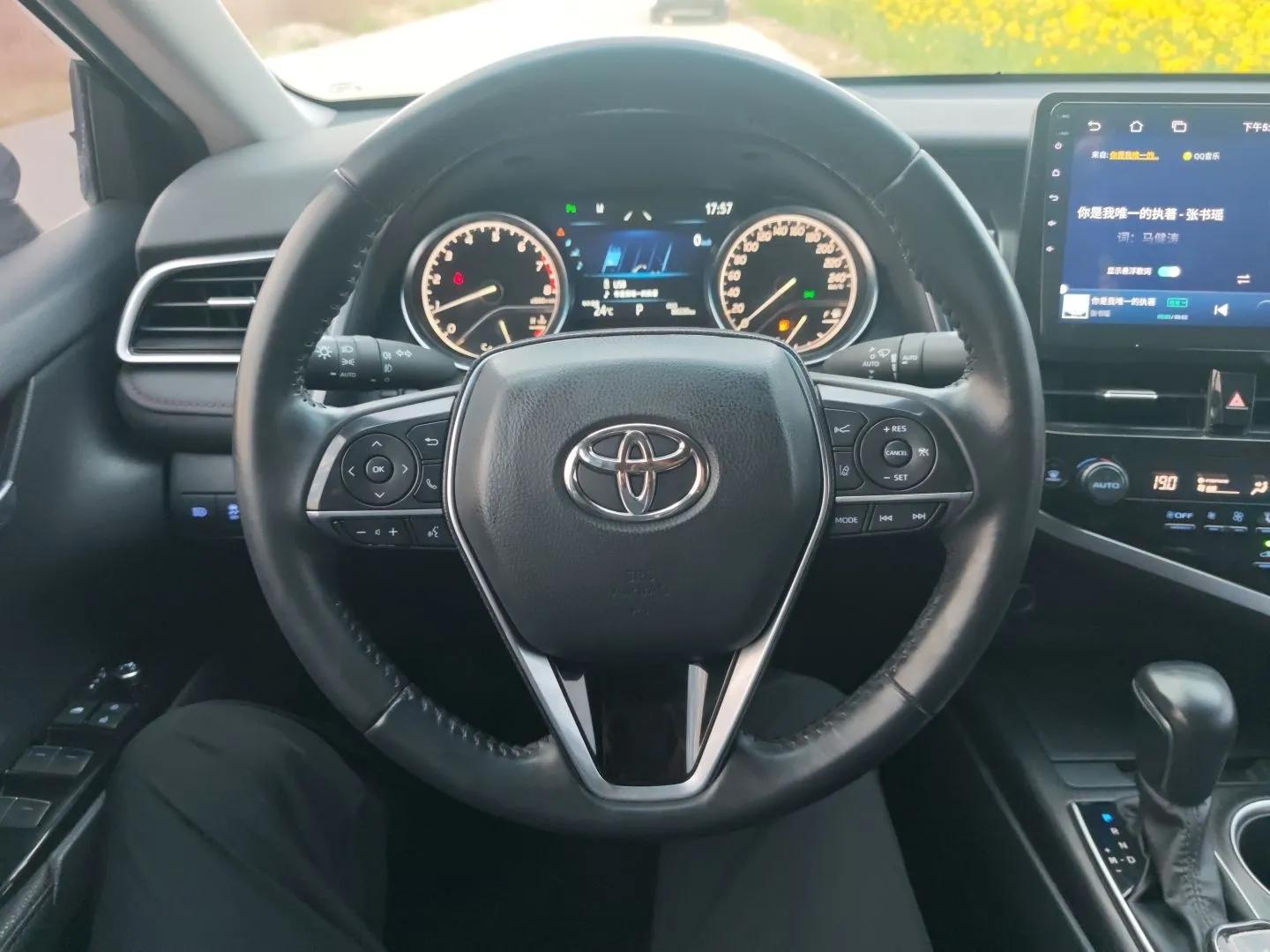 Toyota Camry 2021 2.0G Luxury Edition — миниатюра 14