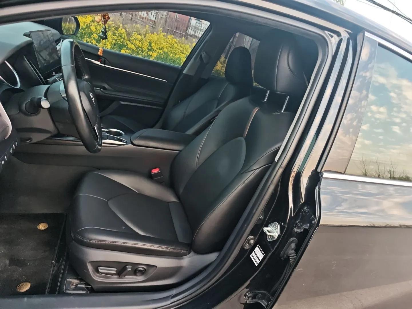 Toyota Camry 2021 2.0G Luxury Edition — миниатюра 18