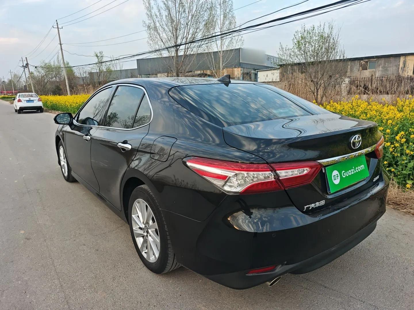 Toyota Camry 2021 2.0G Luxury Edition — миниатюра 4