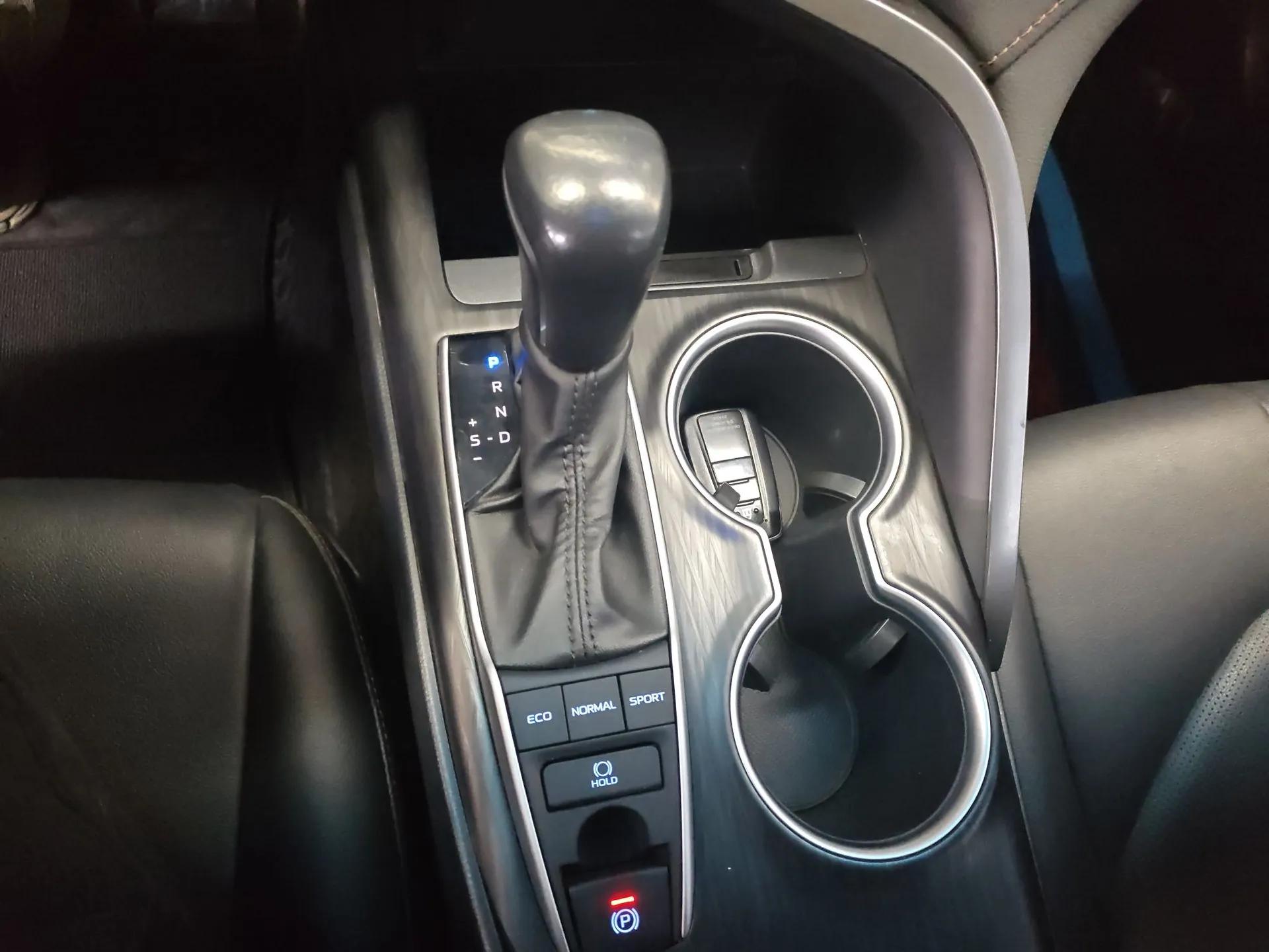 Toyota Camry 2021 2.5G Luxury Edition — миниатюра 14