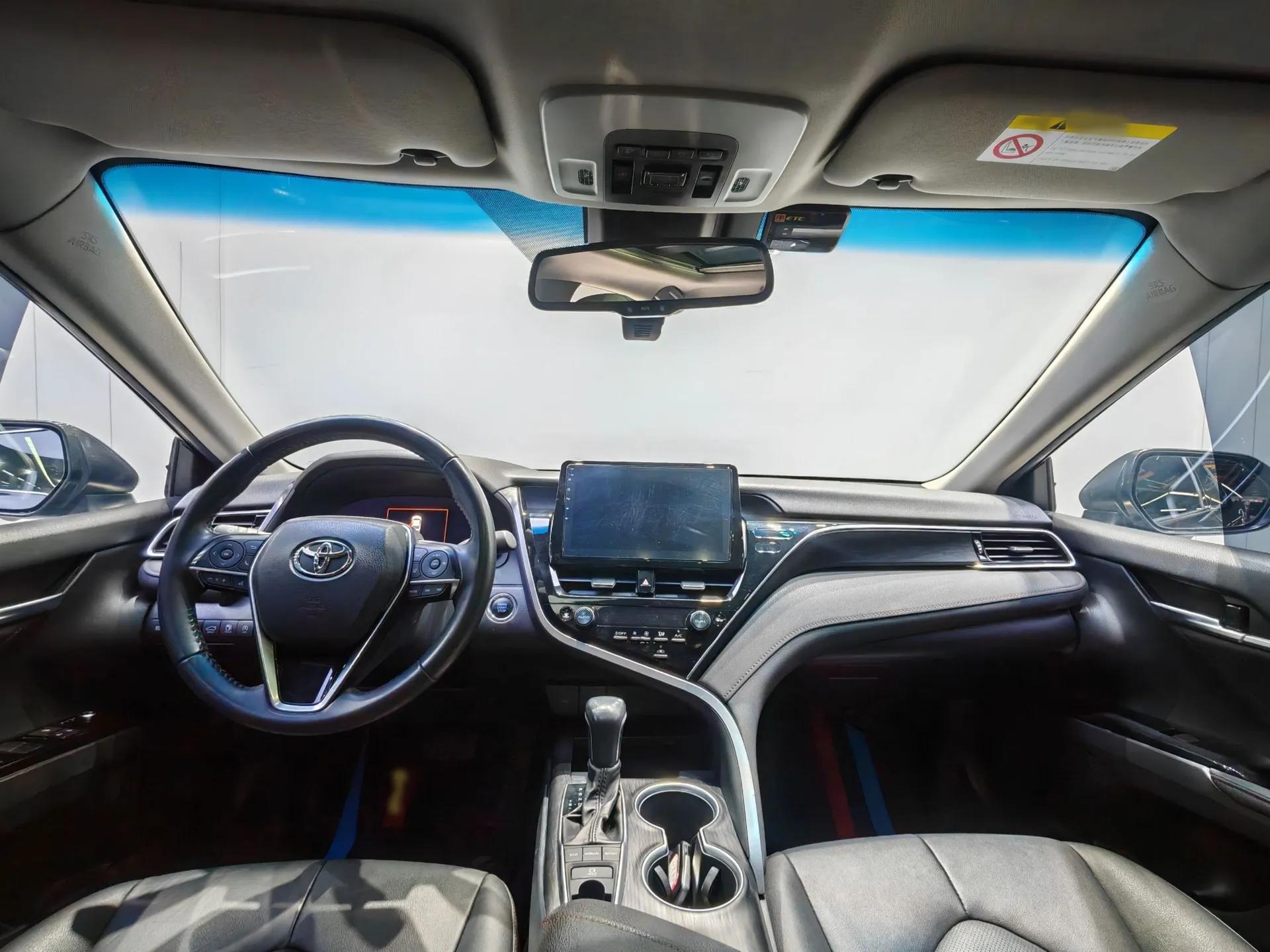 Toyota Camry 2021 2.5G Luxury Edition — миниатюра 21