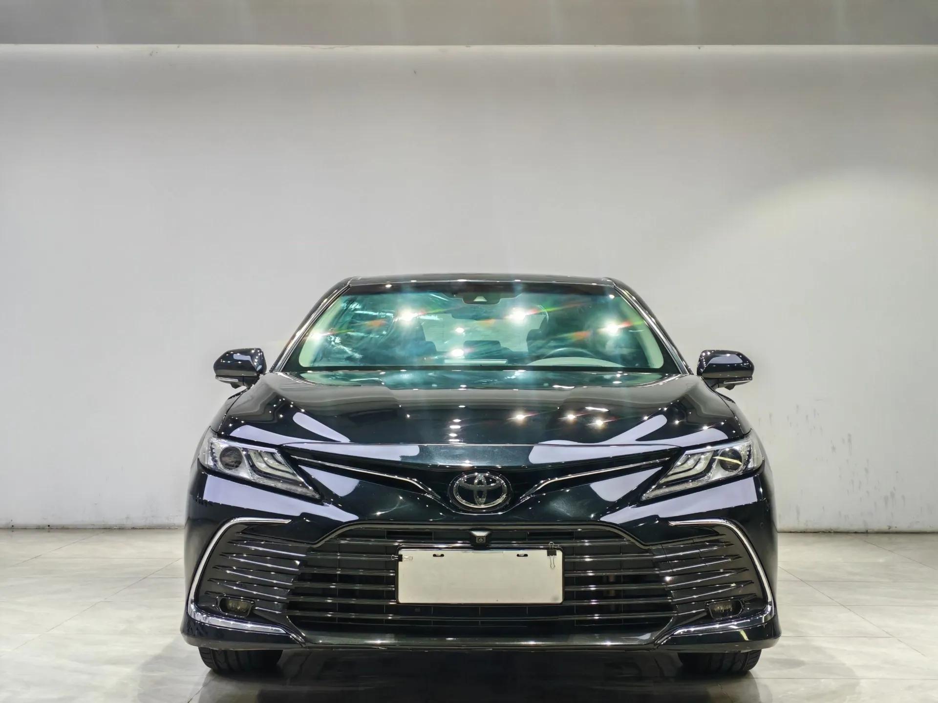 Toyota Camry 2021 2.5G Luxury Edition — миниатюра 4