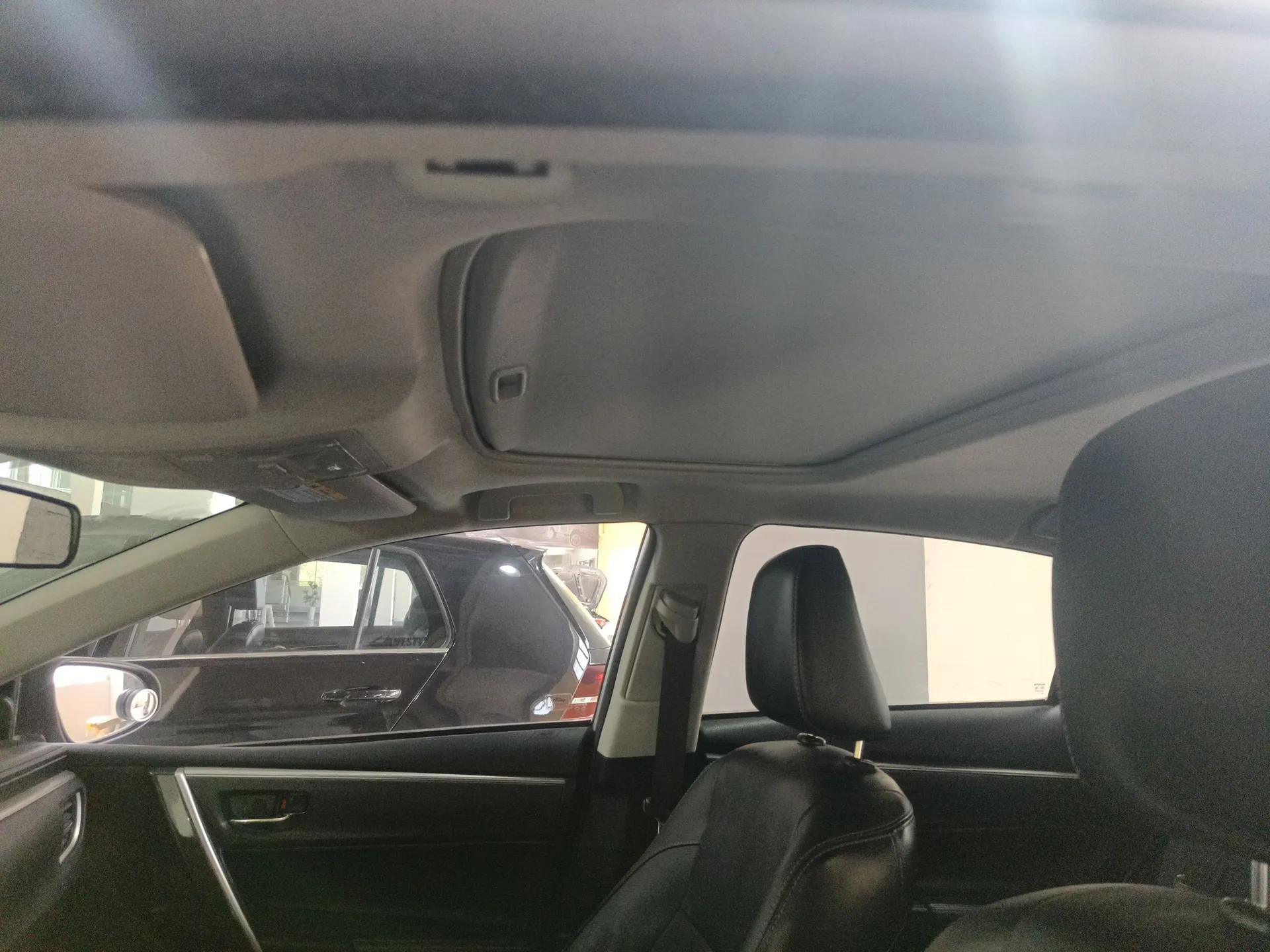 Toyota Corolla 2014 1.6L CVT GL-i Leather Edition — миниатюра 20