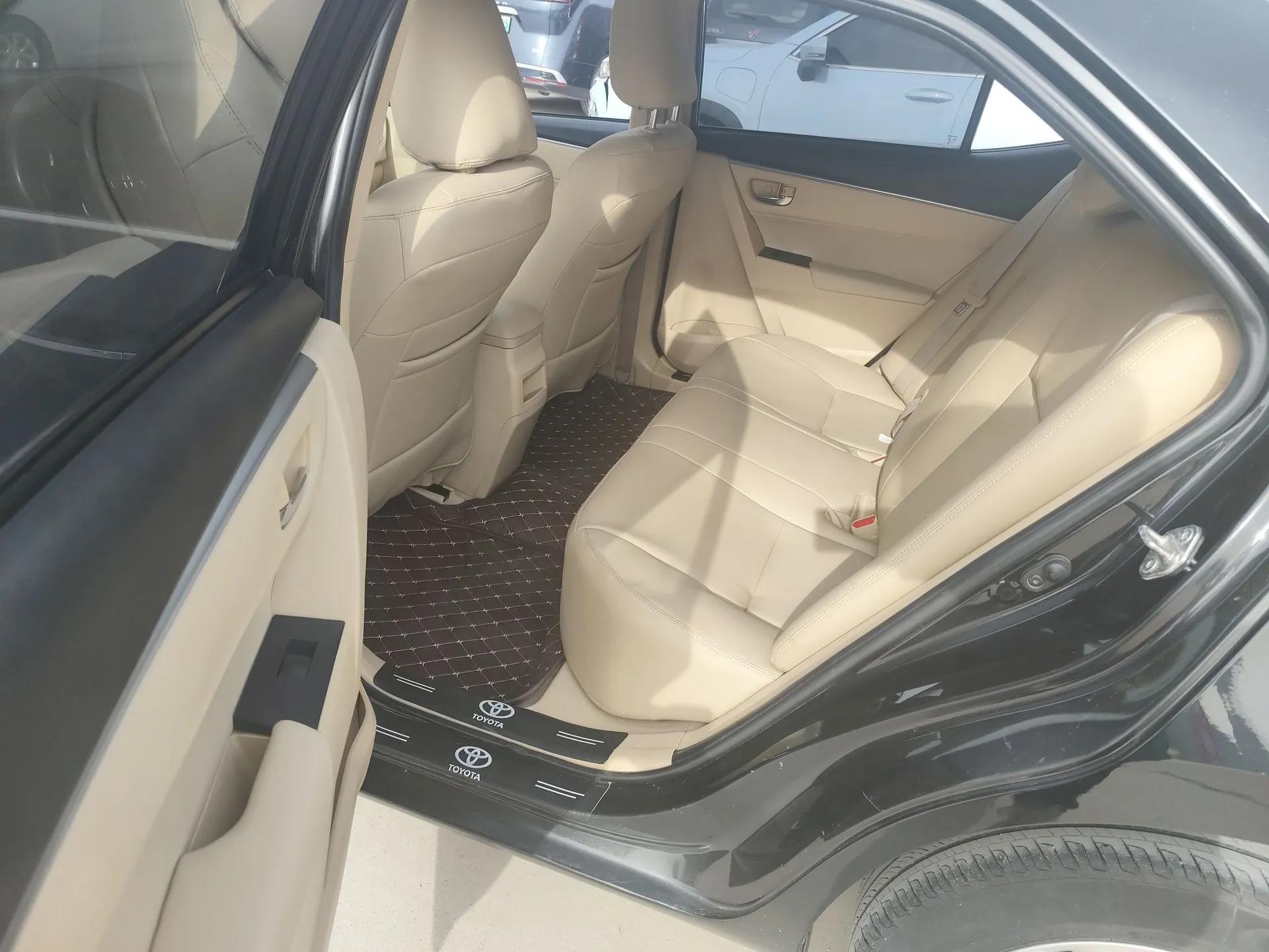 Toyota Corolla 2014 1.6L Manual GL — миниатюра 20