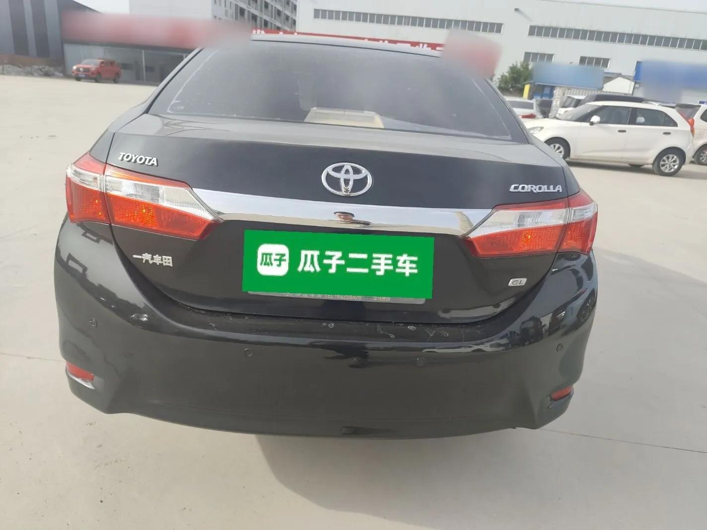 Toyota Corolla 2014 1.6L Manual GL — миниатюра 5