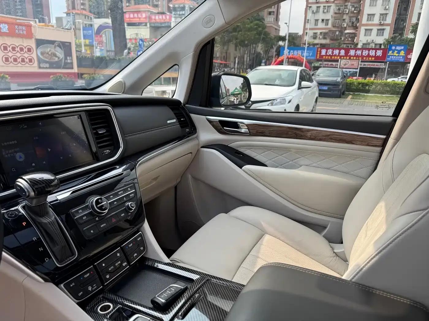 Trumpchi M8 2018 320T Premium Edition — миниатюра 10