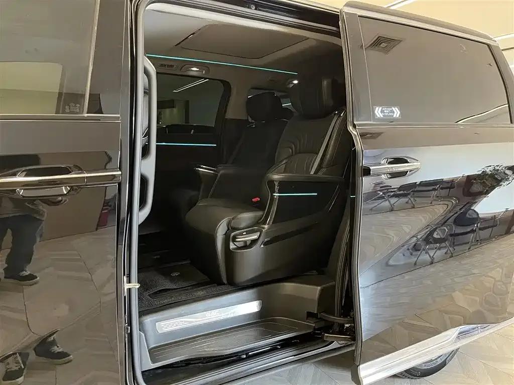 Trumpchi M8 2024 Master Series Super Hybrid Edition — миниатюра 18
