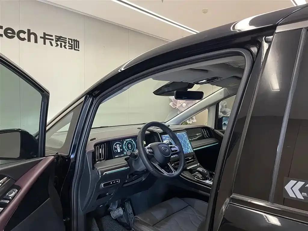 Trumpchi M8 2024 Master Series Super Hybrid Edition — миниатюра 23