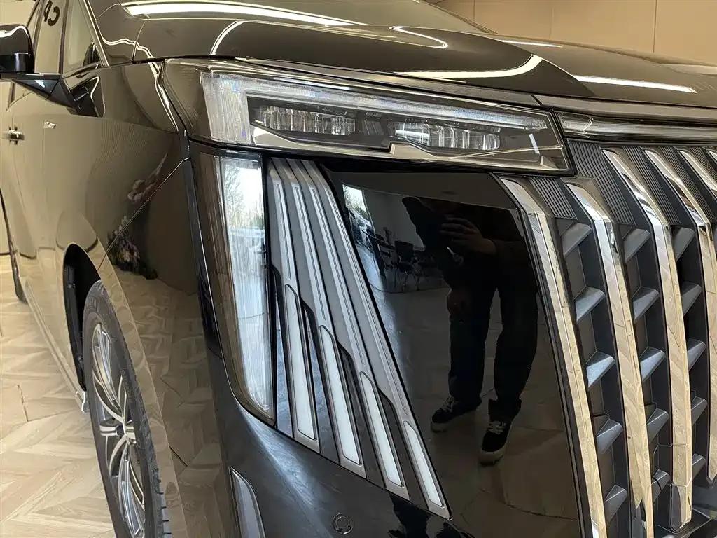 Trumpchi M8 2024 Master Series Super Hybrid Edition — миниатюра 9