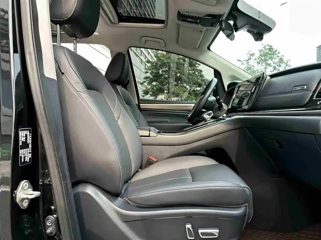 Trumpchi M8 2021 Leading Series 390T Supreme Edition — миниатюра 6