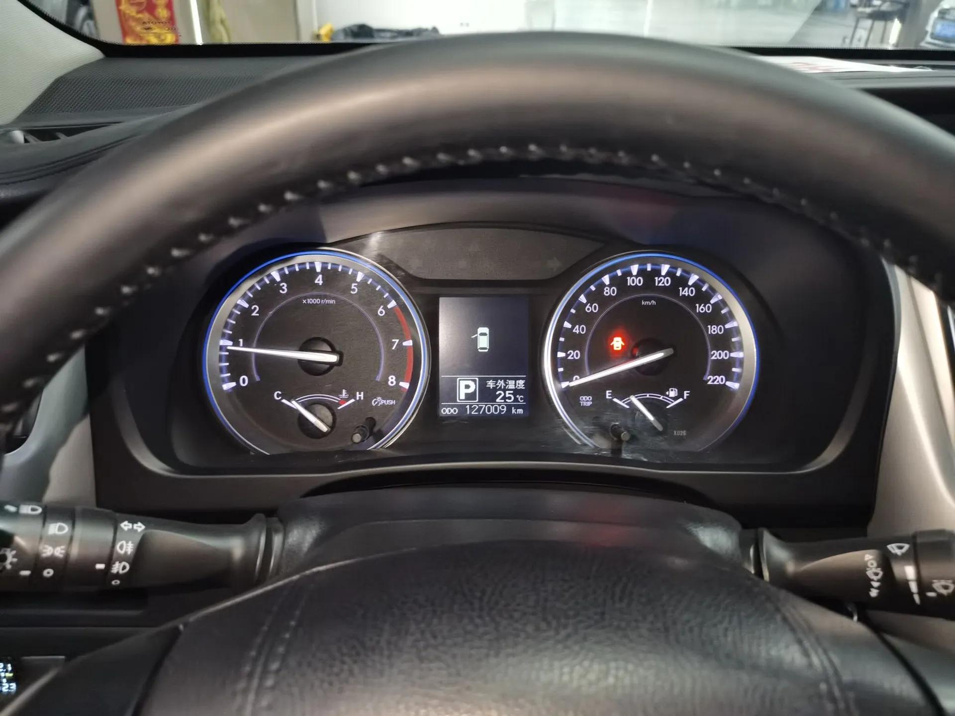 Toyota Highlander 2017 2.0T Four-Wheel Drive Luxury Edition 7 Seats — миниатюра 14