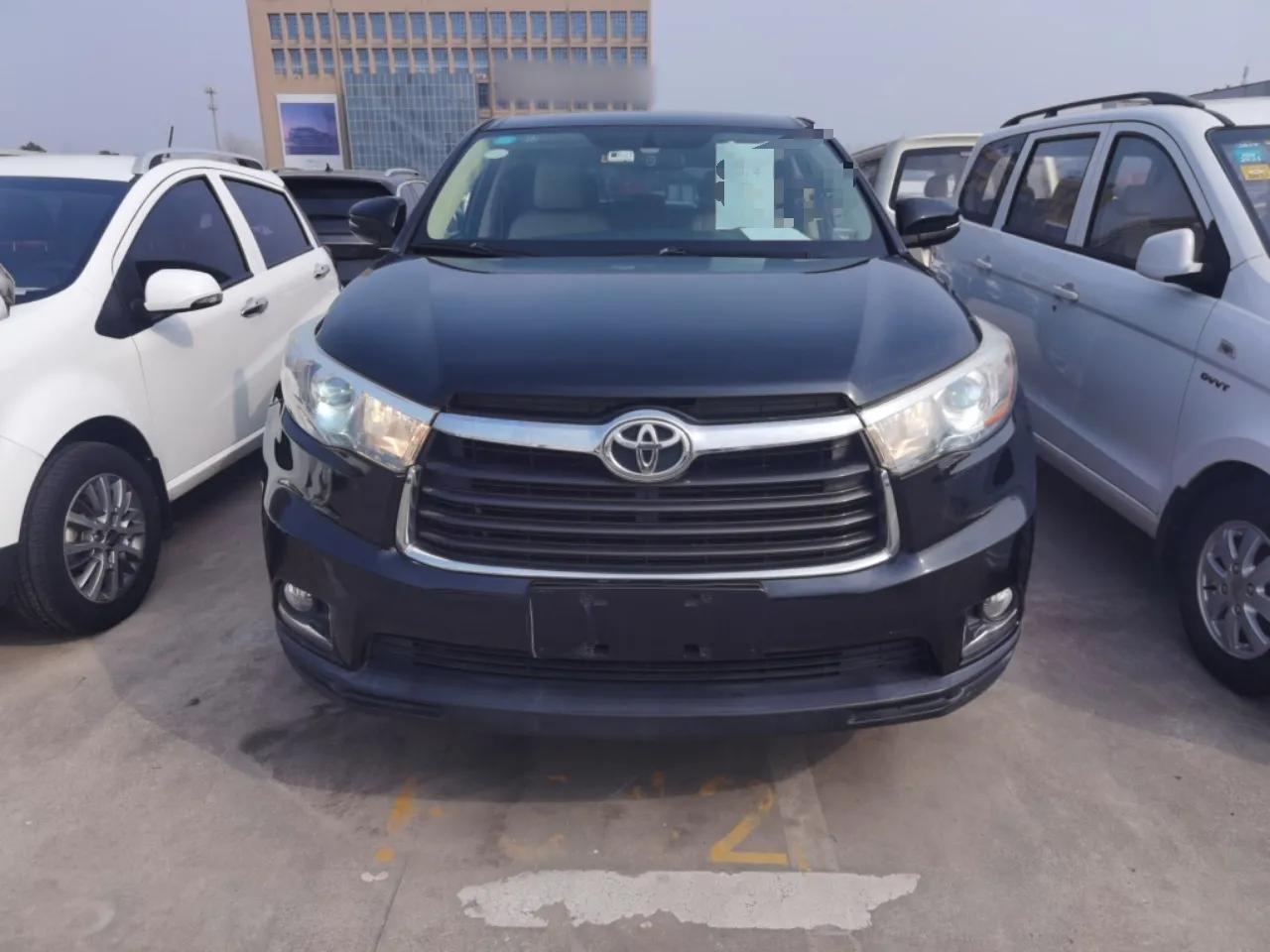 Toyota Highlander 2015 2.0T Two-Wheel Drive Elite Edition 5 Seats — миниатюра 2