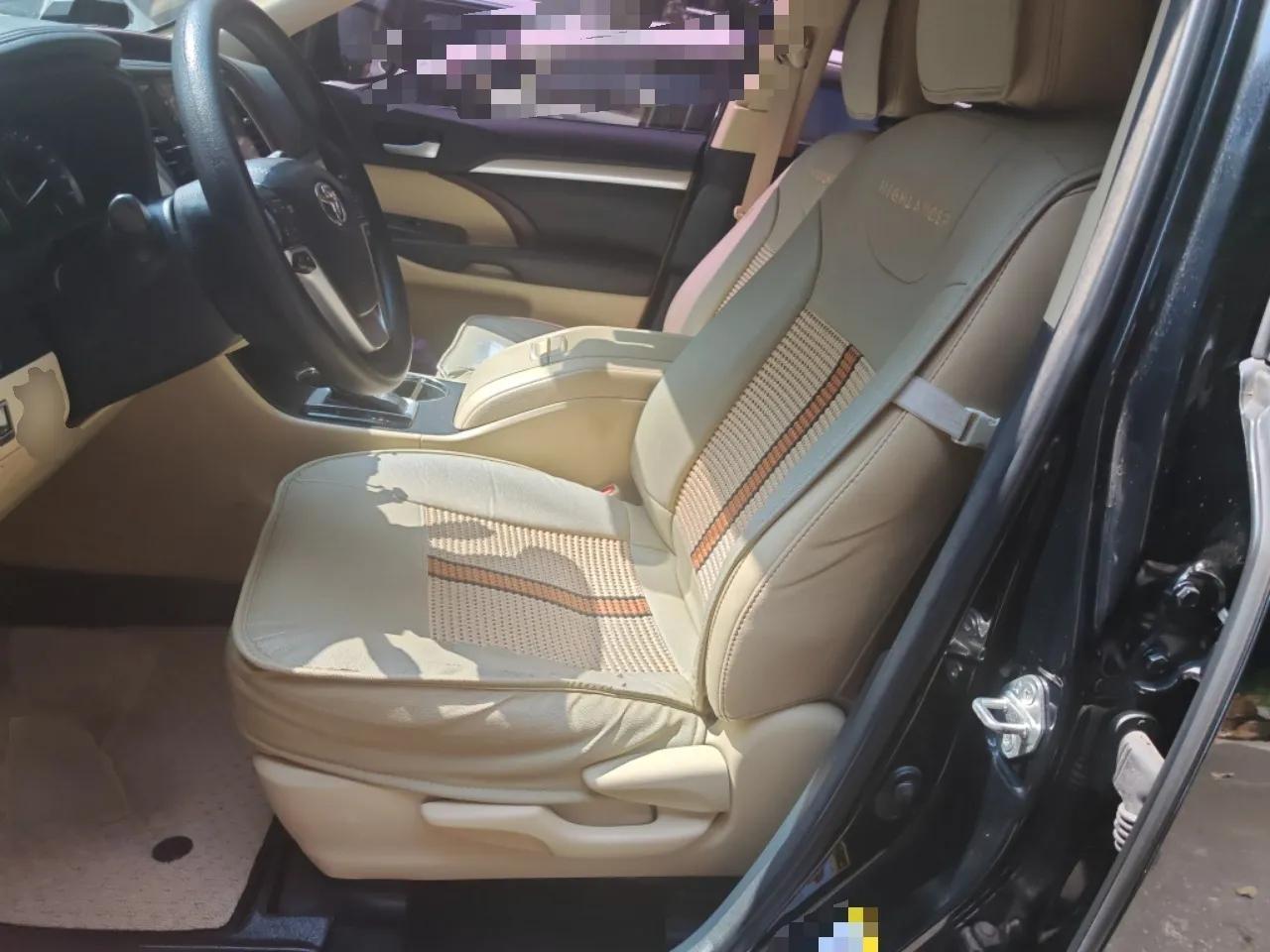 Toyota Highlander 2015 2.0T Four-Wheel Drive Elite Edition 7-Seater — миниатюра 14