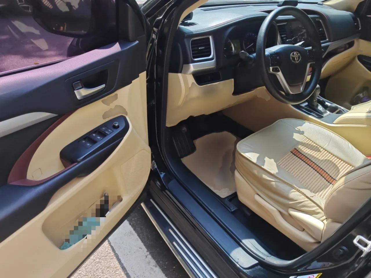 Toyota Highlander 2015 2.0T Four-Wheel Drive Elite Edition 7-Seater — миниатюра 19