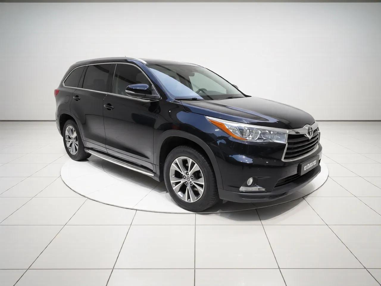Toyota Highlander 2015 2.0T Four-Wheel Drive Elite Edition 7-Seater — миниатюра 3