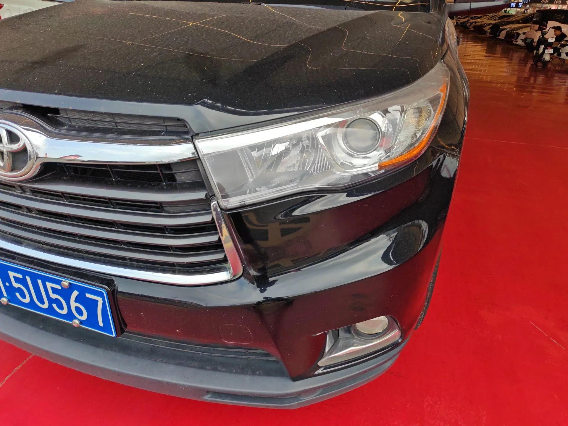 Toyota Highlander 2017 2.0T Two-Wheel Drive Elite Version 7 Seats — миниатюра 5