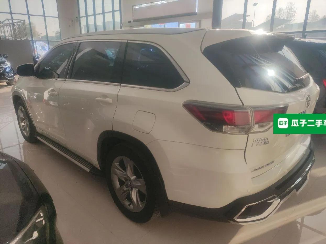 Toyota Highlander 2017 2.0T Four-Wheel Drive Luxury Edition 7 Seats — миниатюра 4