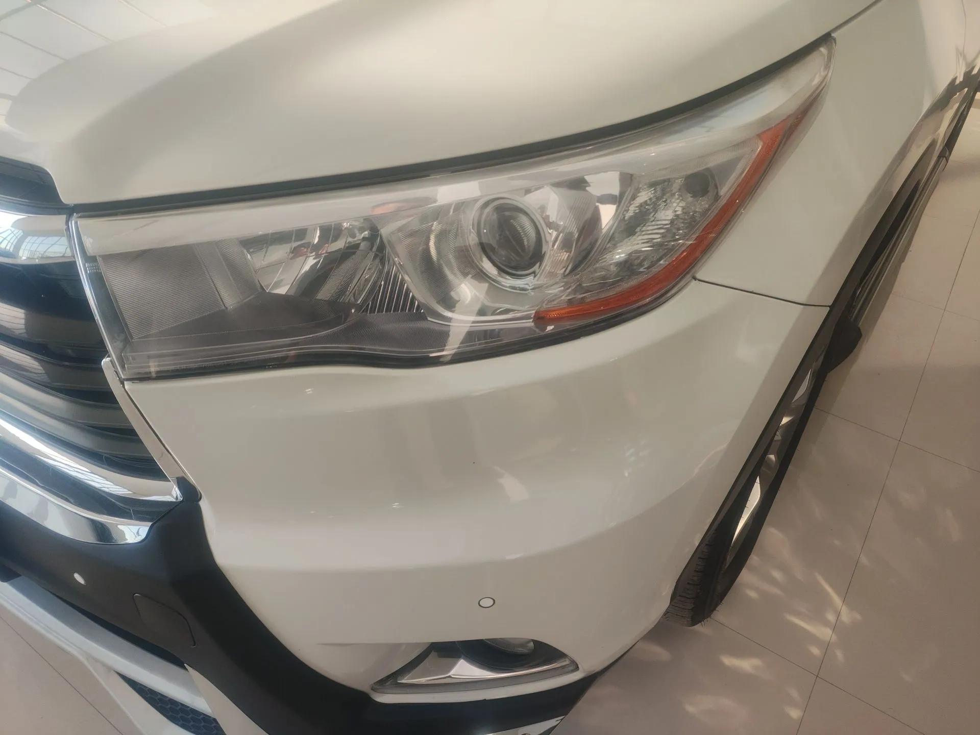 Toyota Highlander 2017 2.0T Four-Wheel Drive Luxury Edition 7 Seats — миниатюра 9