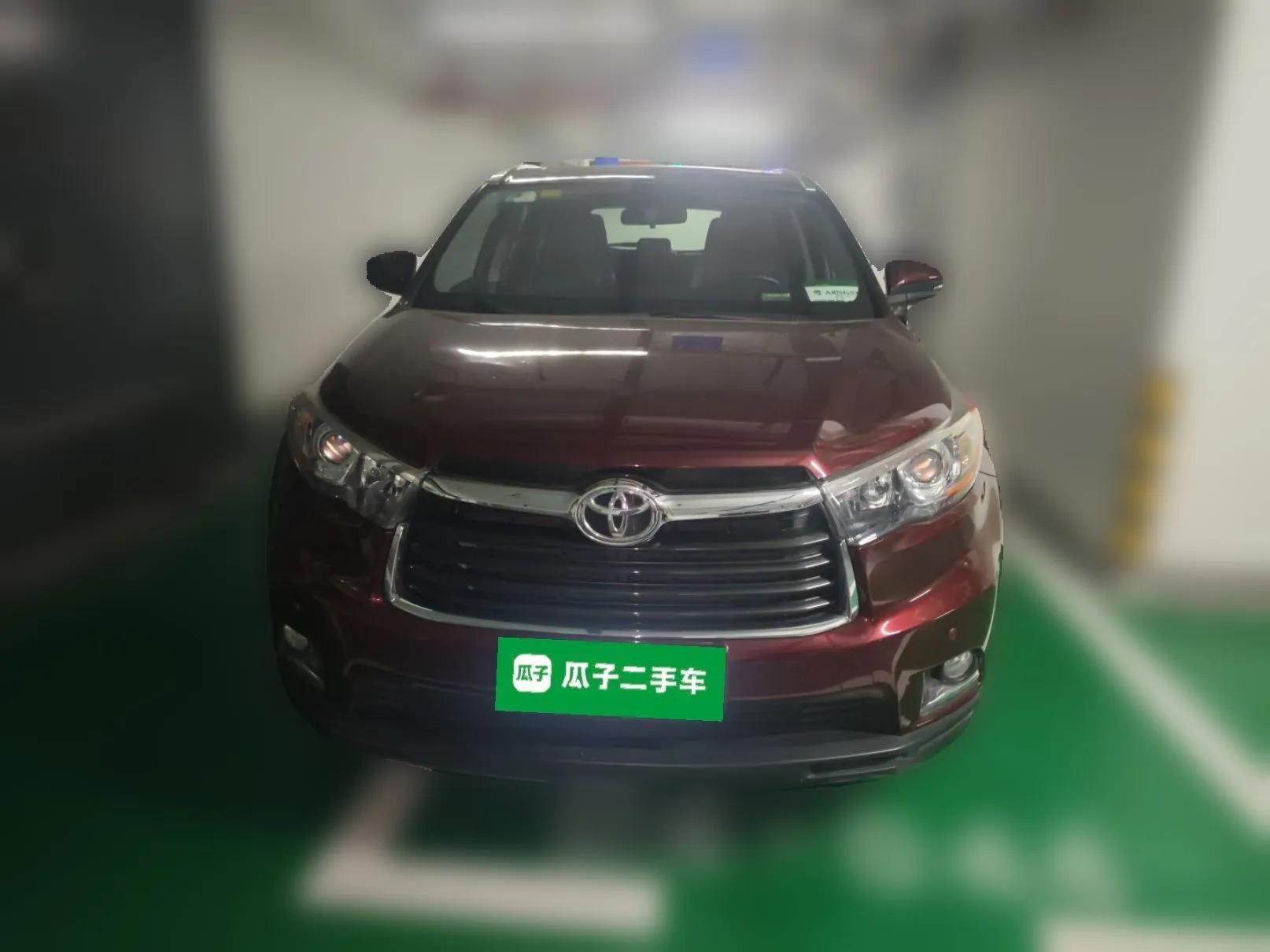 Toyota Highlander 2015 2.0T Two-Wheel Drive Luxury Edition 7 Seats — миниатюра 2