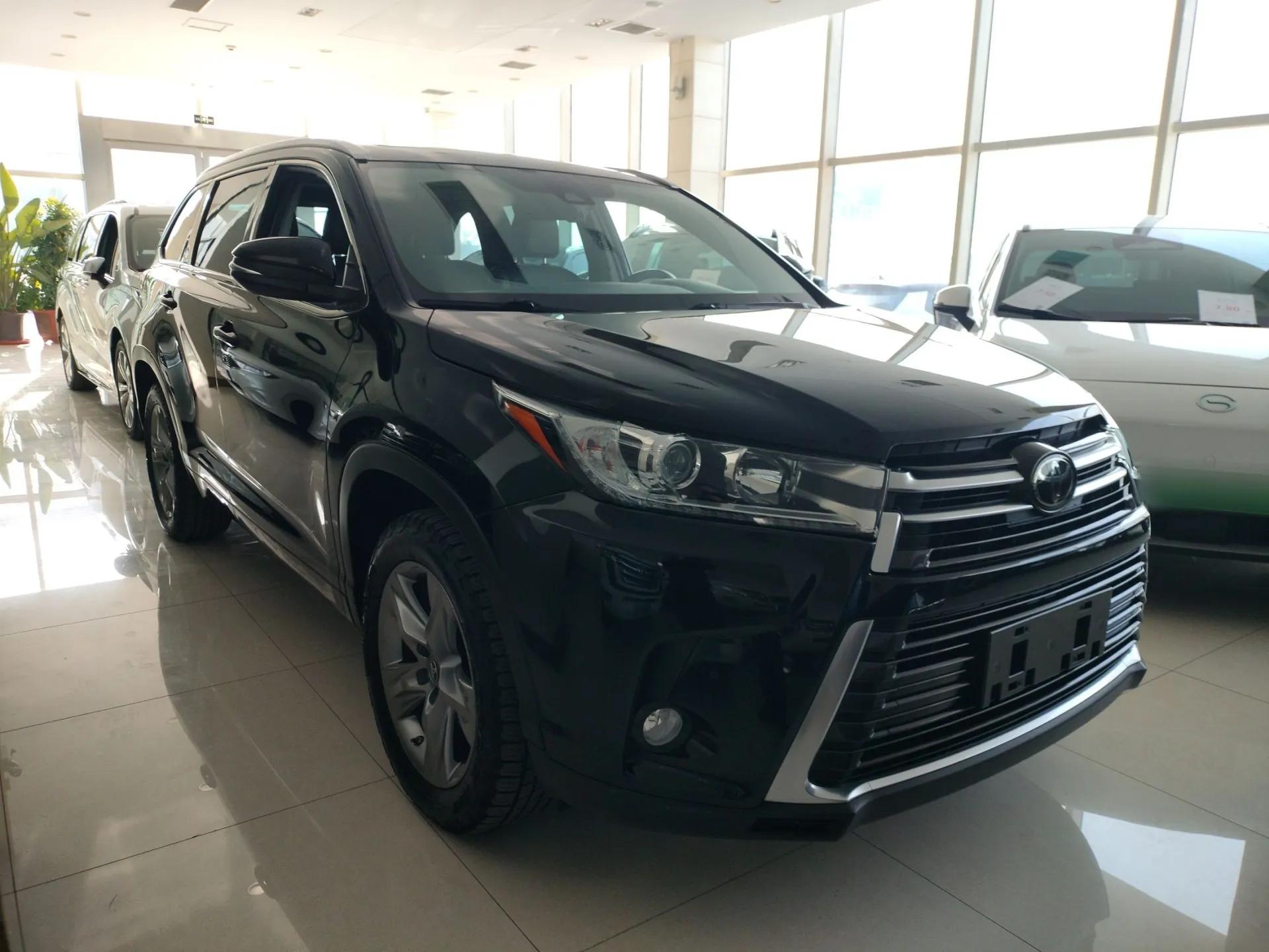 Toyota Highlander 2018 2.0T Four-Wheel Drive Prestige Version 7 Seats China VI Standard — миниатюра 3