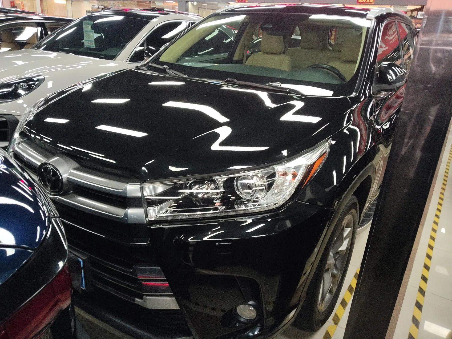 Toyota Highlander 2018 2.0T Four-Wheel Drive Ultimate Edition 7-Seater Emission Standard China V — миниатюра 1