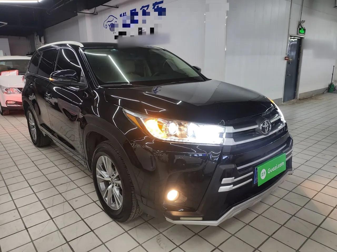Toyota Highlander 2018 2.0T Four-Wheel Drive Elite Edition 7 Seats China VI Standard — миниатюра 3