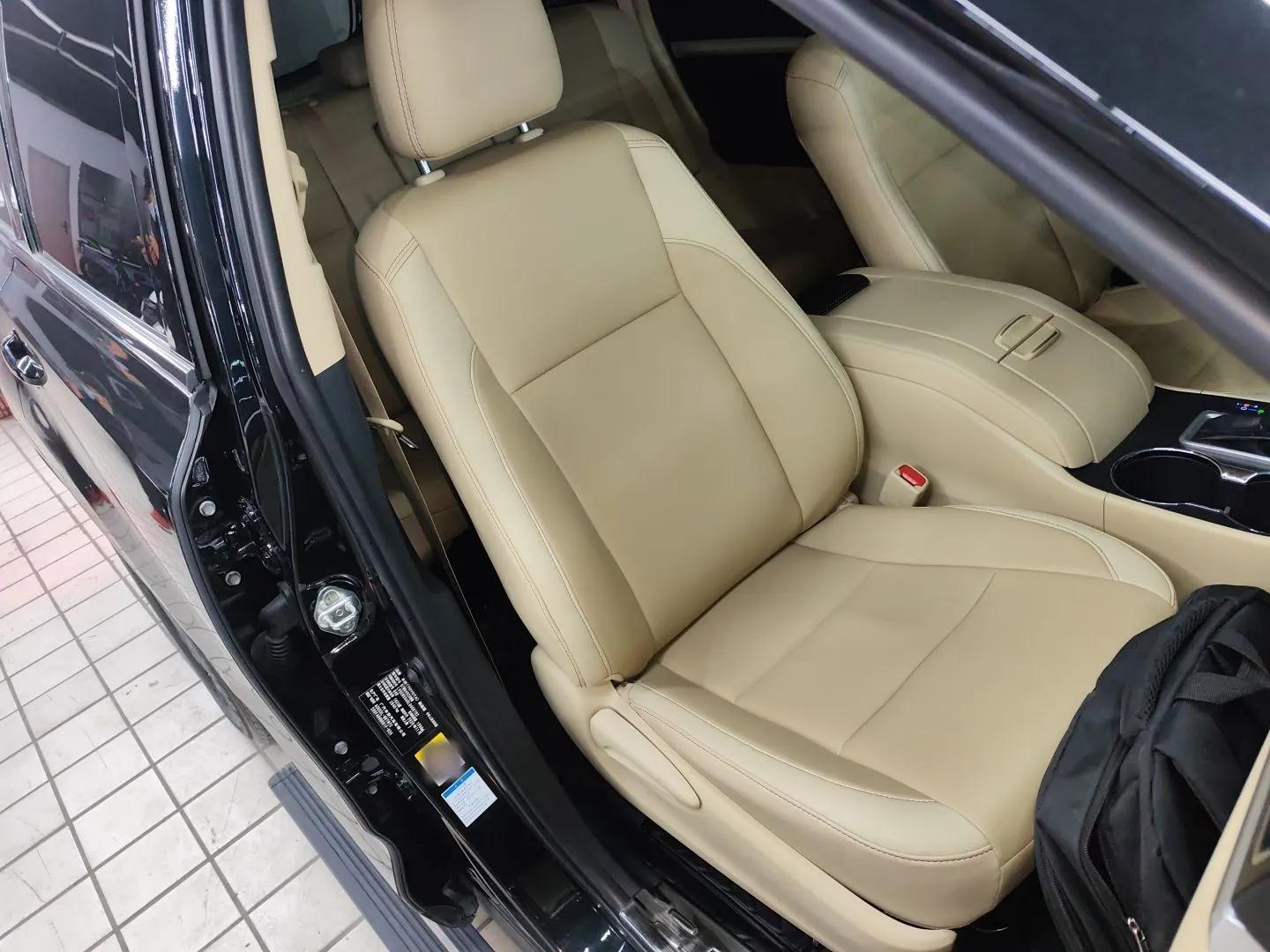 Toyota Highlander 2018 2.0T Four-Wheel Drive Elite Edition 7 Seats China VI Standard — миниатюра 23