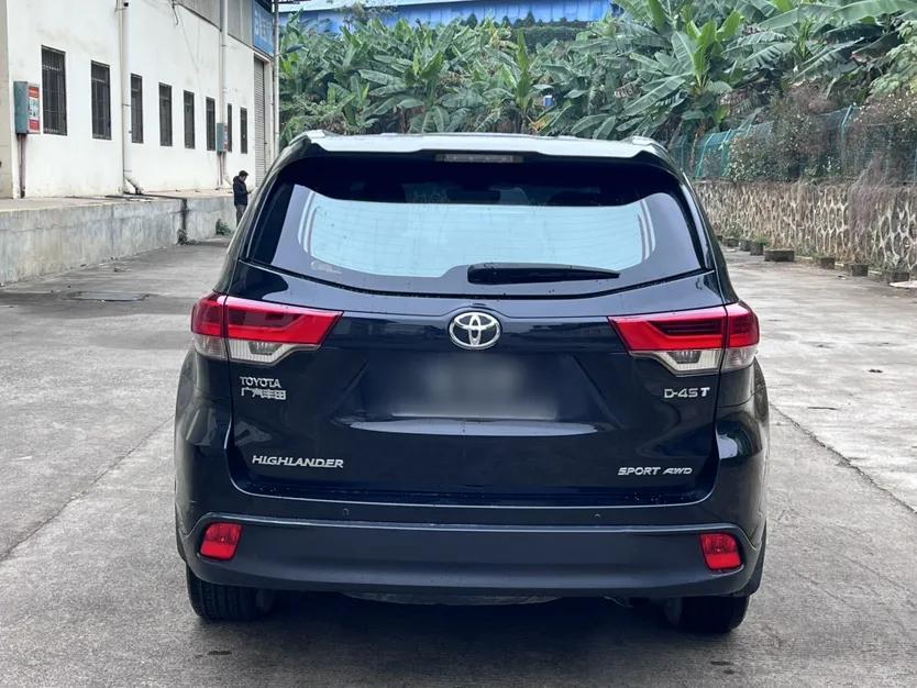 Toyota Highlander 2018 2.0T Four-Wheel Drive Luxury Edition 7 Seats China V Emission Standard — миниатюра 5