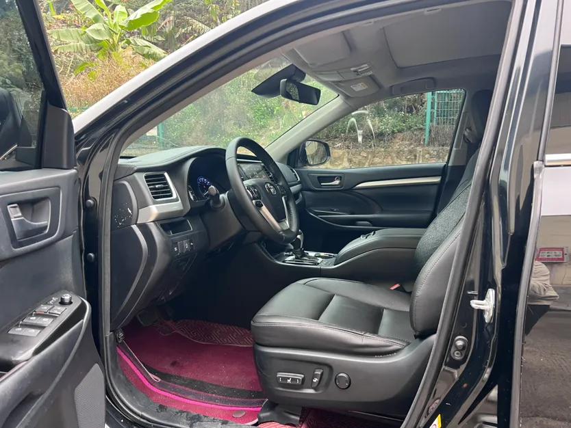 Toyota Highlander 2018 2.0T Four-Wheel Drive Luxury Edition 7 Seats China V Emission Standard — миниатюра 10