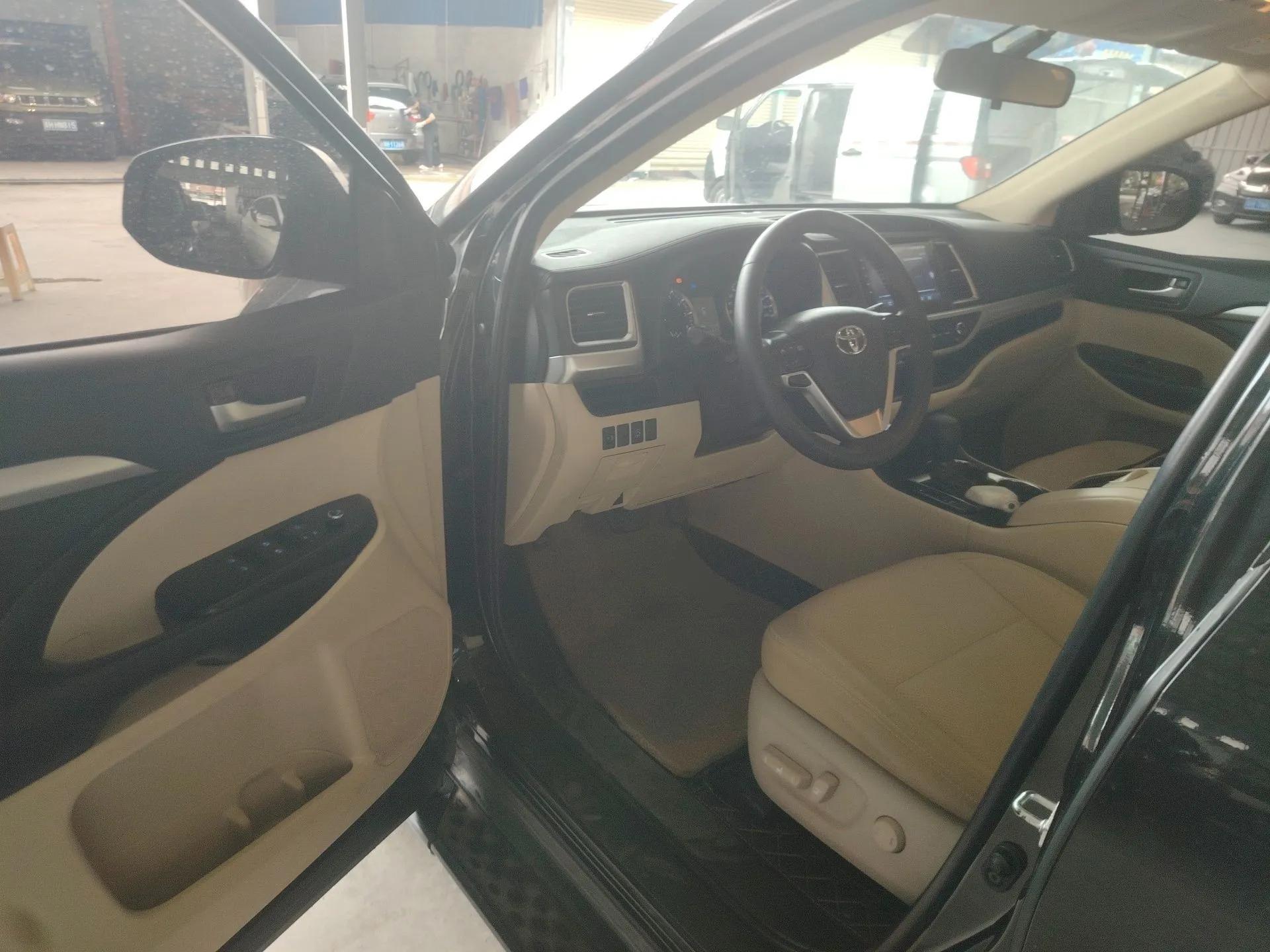 Toyota Highlander 2018 2.0T Two-Wheel Drive Elite Version 5 Seats China VI Standard — миниатюра 19