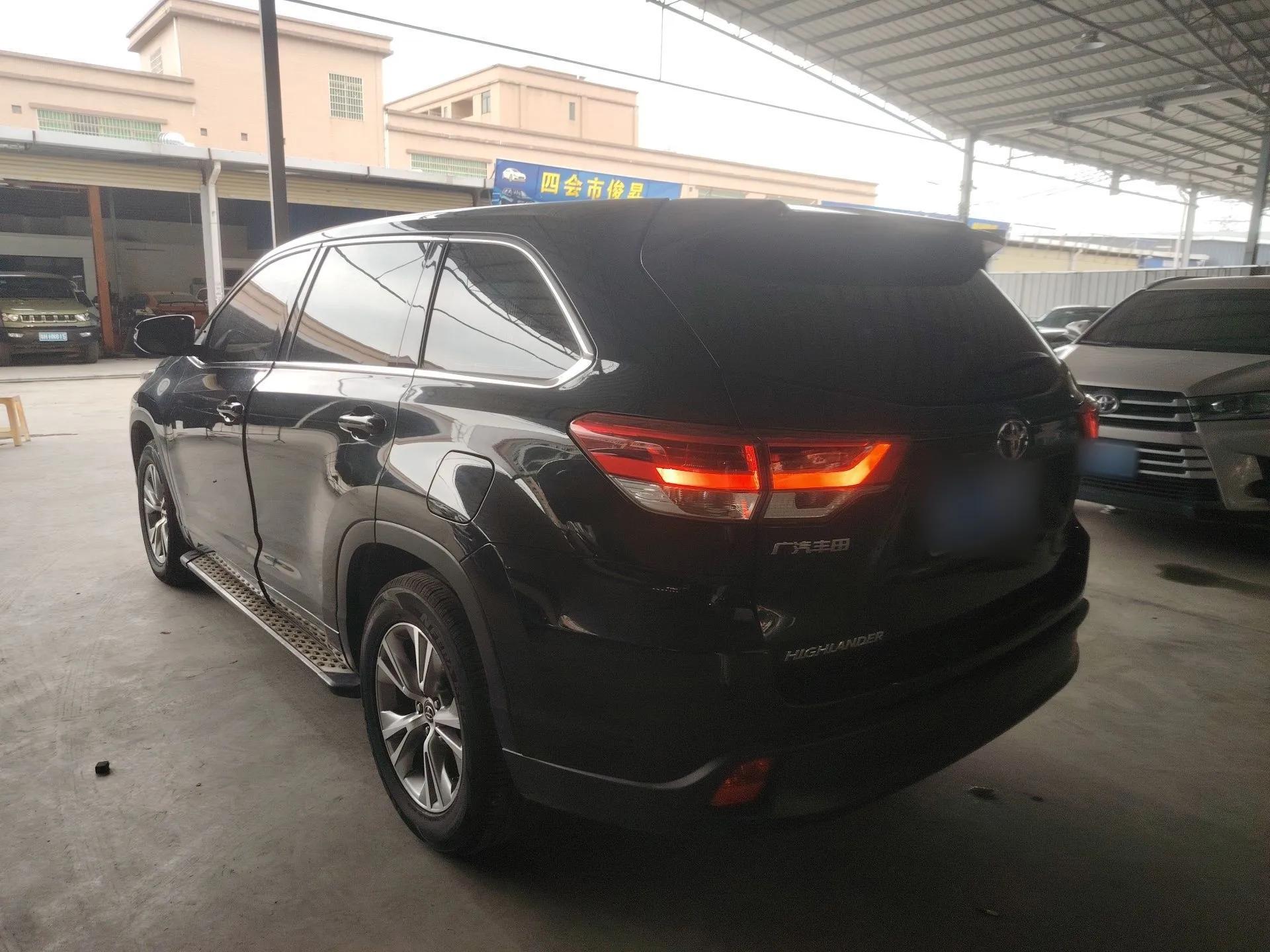 Toyota Highlander 2018 2.0T Two-Wheel Drive Elite Version 5 Seats China VI Standard — миниатюра 4