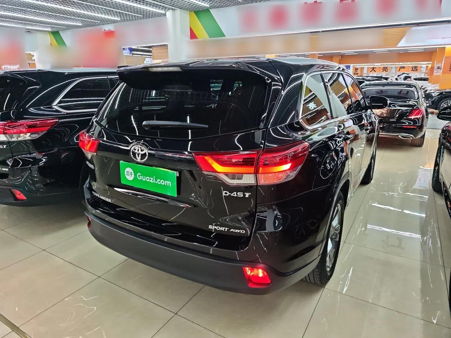 Toyota Highlander 2018 2.0T Four-Wheel Drive Luxury Version 7 Seats China VI Standard — миниатюра 4