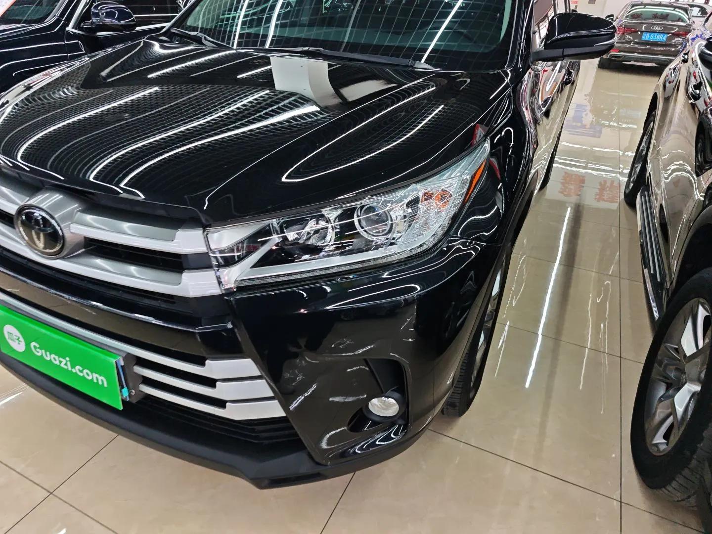 Toyota Highlander 2018 2.0T Four-Wheel Drive Luxury Version 7 Seats China VI Standard — миниатюра 5