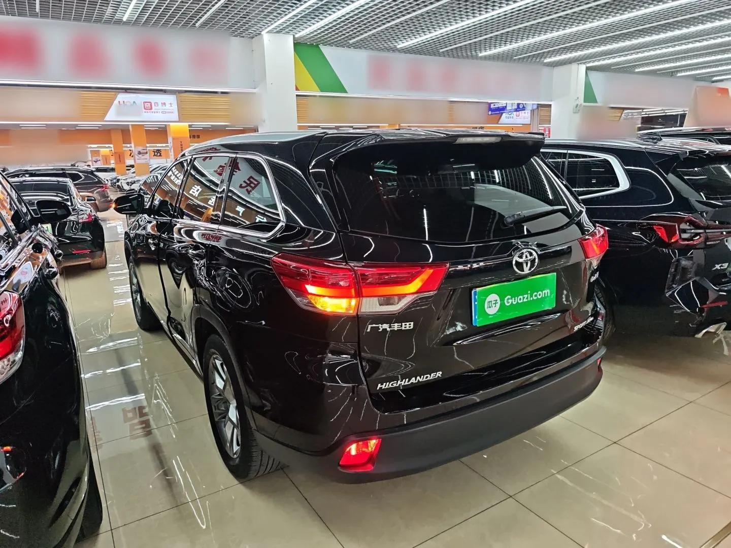 Toyota Highlander 2018 2.0T Four-Wheel Drive Luxury Version 7 Seats China VI Standard — миниатюра 7