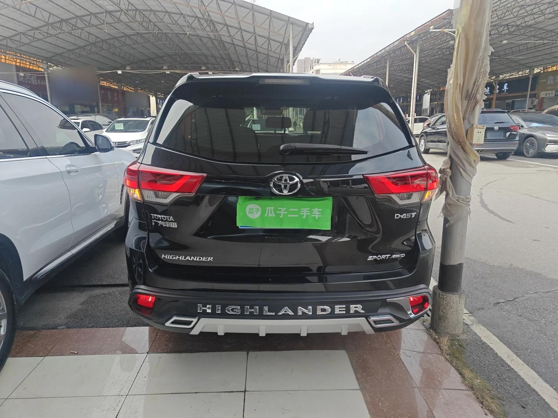 Toyota Highlander 2018 2.0T Four-Wheel Drive Luxury Edition 7 Seats China V Emission Standard — миниатюра 3