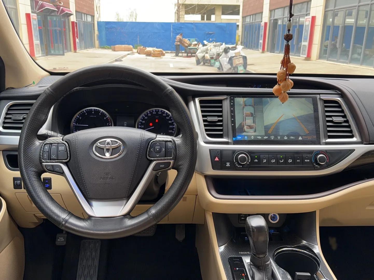 Toyota Highlander 2018 2.0T Two-Wheel Drive Elite Version 5 Seats China VI Standard — миниатюра 12