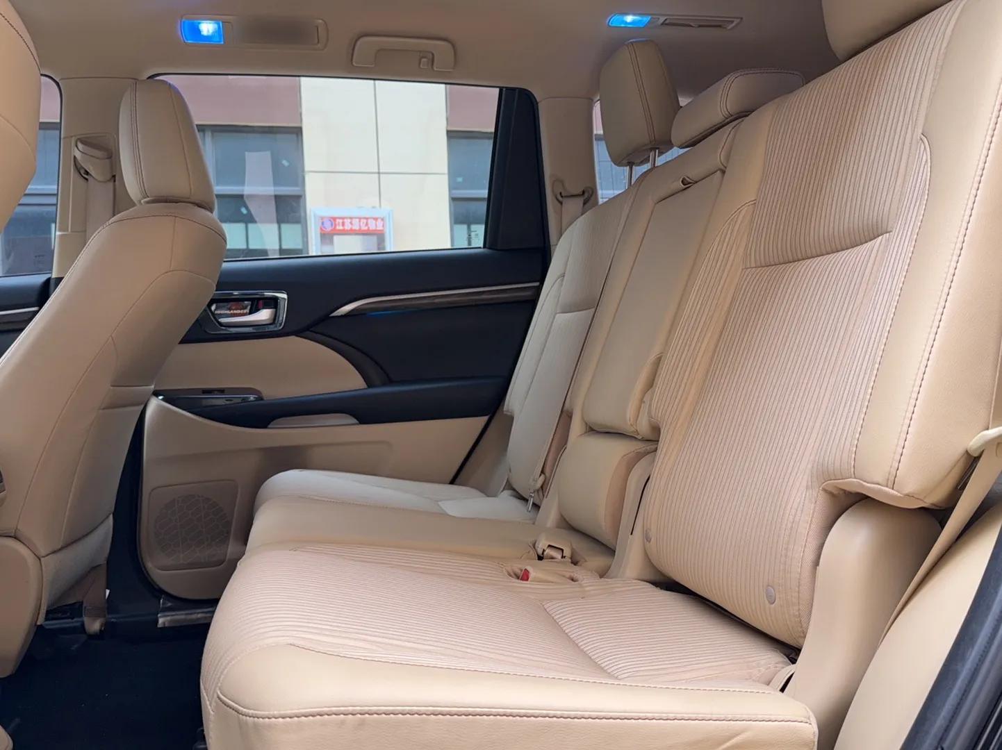 Toyota Highlander 2018 2.0T Two-Wheel Drive Elite Version 5 Seats China VI Standard — миниатюра 19