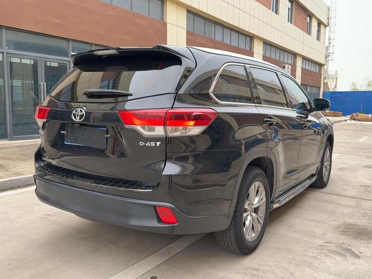 Toyota Highlander 2018 2.0T Two-Wheel Drive Elite Version 5 Seats China VI Standard — миниатюра 5