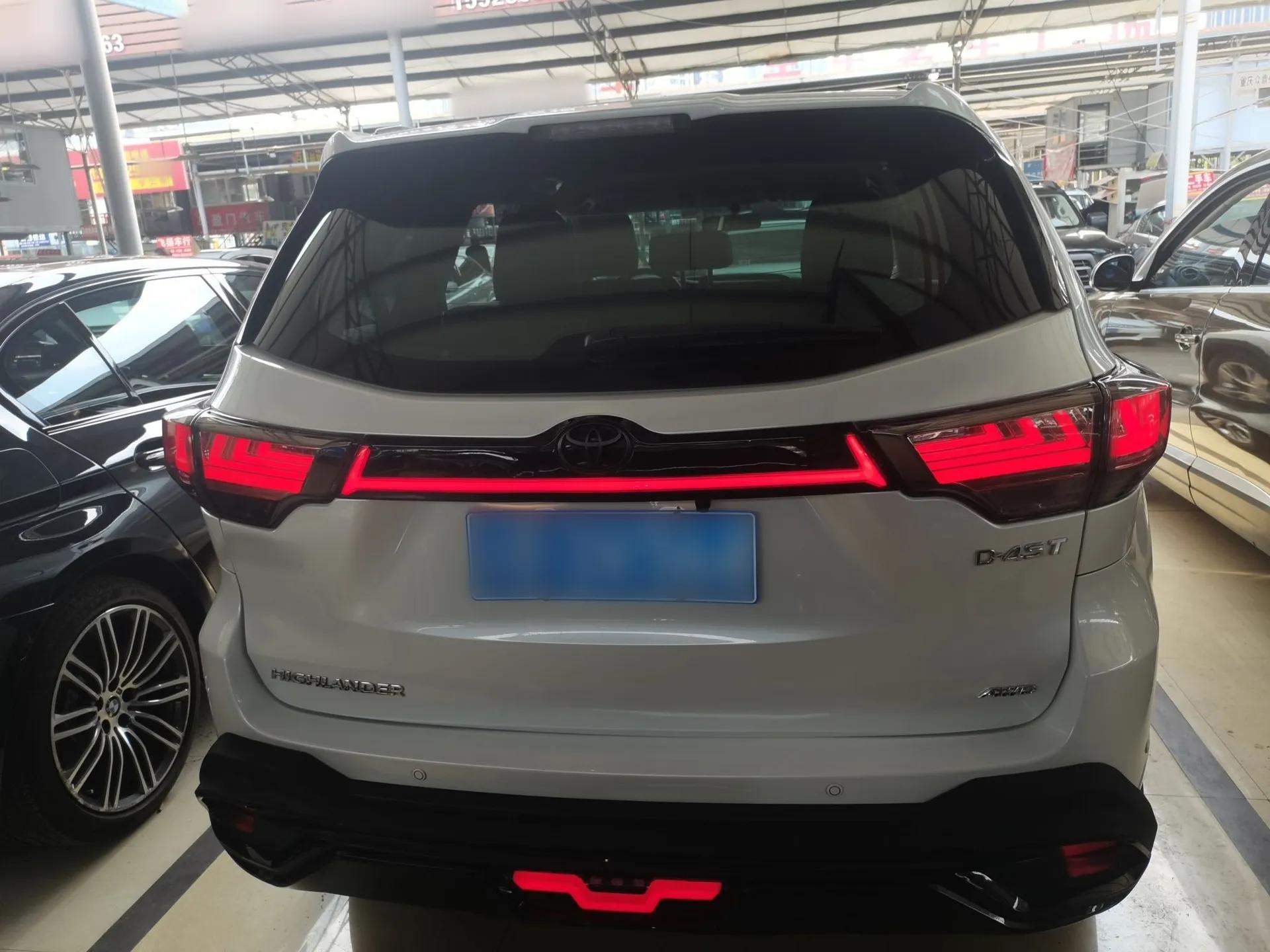 Toyota Highlander 2021 2.0T Four-Wheel Drive Elite Edition 7-Seater — миниатюра 5